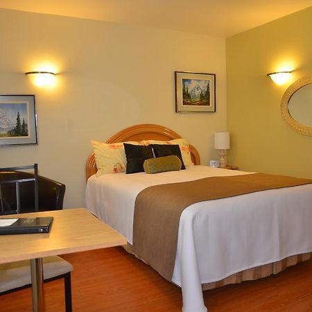 Motel Derfal Repentigny Exteriör bild